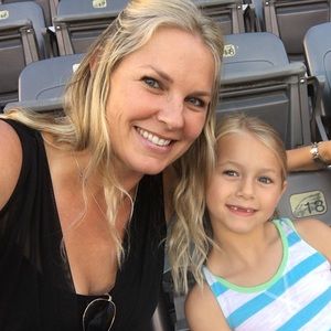 Meet your Posher, Janel